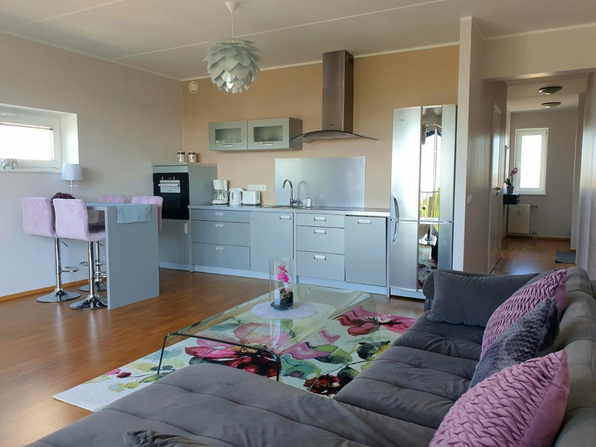Seaview Apartment Пярну Екстер'єр фото